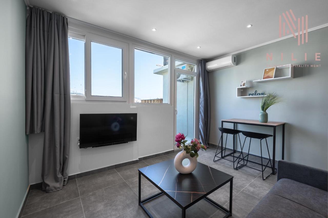V1 Penthouse, Nilie Hospitality Mgmt Apartment Tesalonika Bagian luar foto