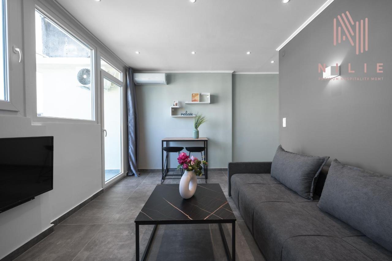 V1 Penthouse, Nilie Hospitality Mgmt Apartment Tesalonika Bagian luar foto