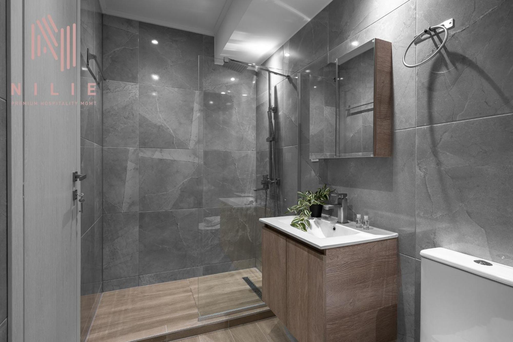 V1 Penthouse, Nilie Hospitality Mgmt Apartment Tesalonika Bagian luar foto