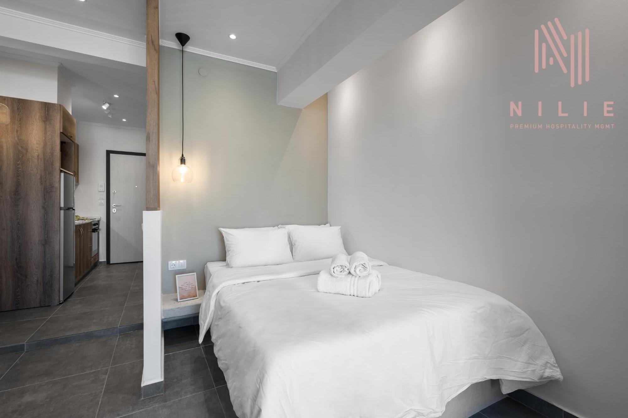 V1 Penthouse, Nilie Hospitality Mgmt Apartment Tesalonika Bagian luar foto